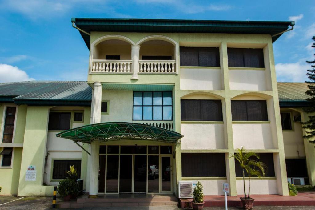 Eemjm Hotels And Suites Limited Уйо Экстерьер фото
